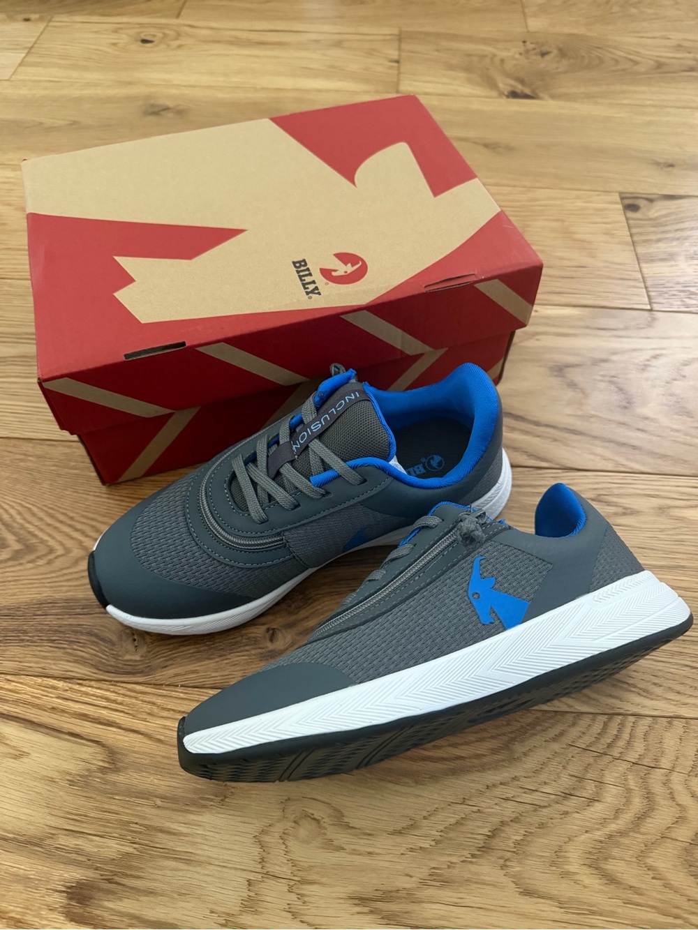 NWT BILLY Sport Inclusion One Kids Sneakers Charcoal Blue (Kids 3)